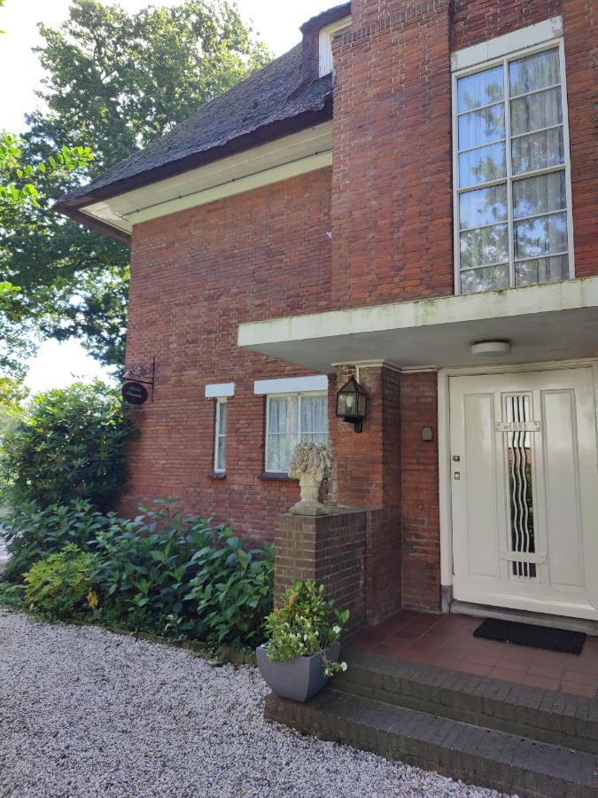 Vrijstaande Rietgedekte Villa Nabij Uitvalswegen Wassenaar Exteriér fotografie